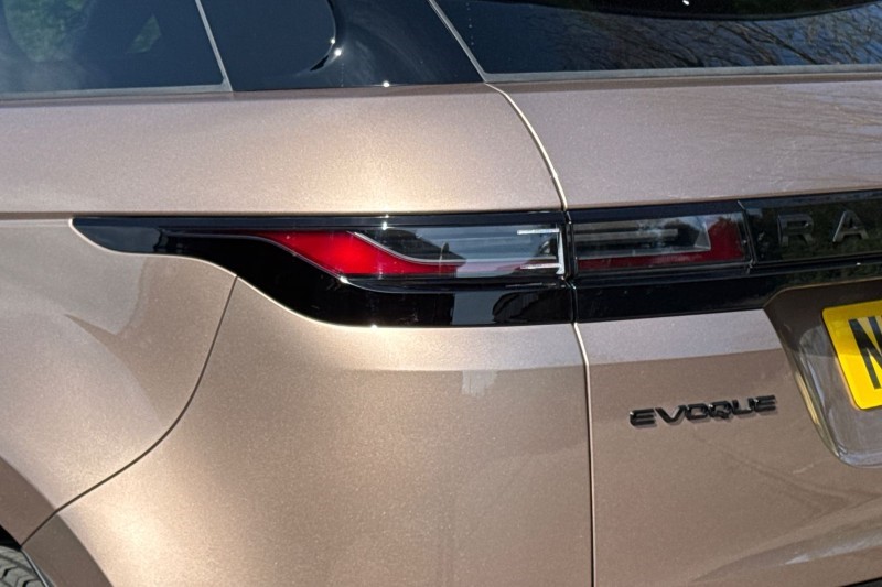 2025 (75) LAND ROVER RANGE ROVER EVOQUE 2.0 D200 Dynamic SE 5dr Auto 5264493