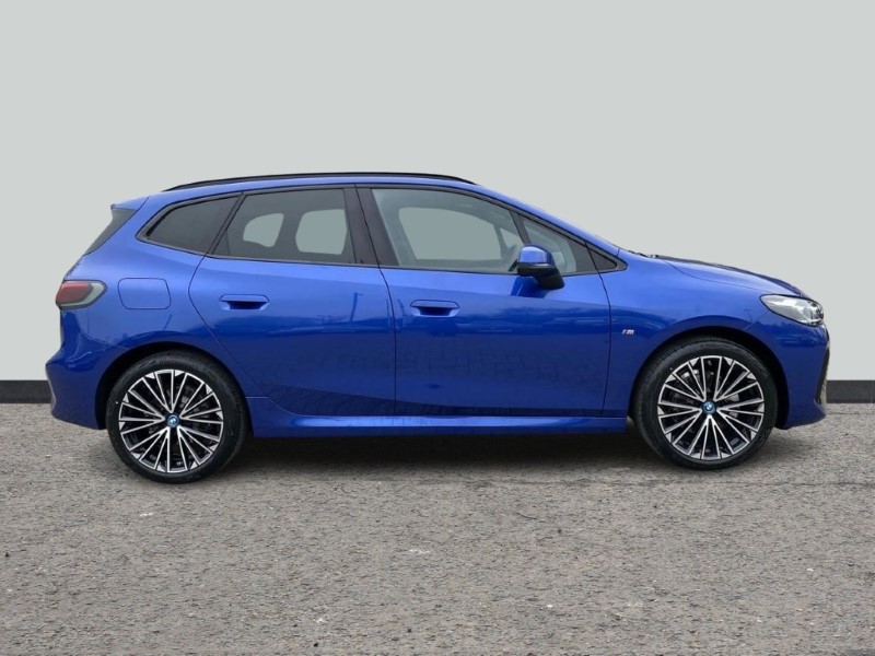 2025 (74) BMW 2 SERIES 225e xDrive Luxury 5dr DCT [Tech Plus Pack] 3696744