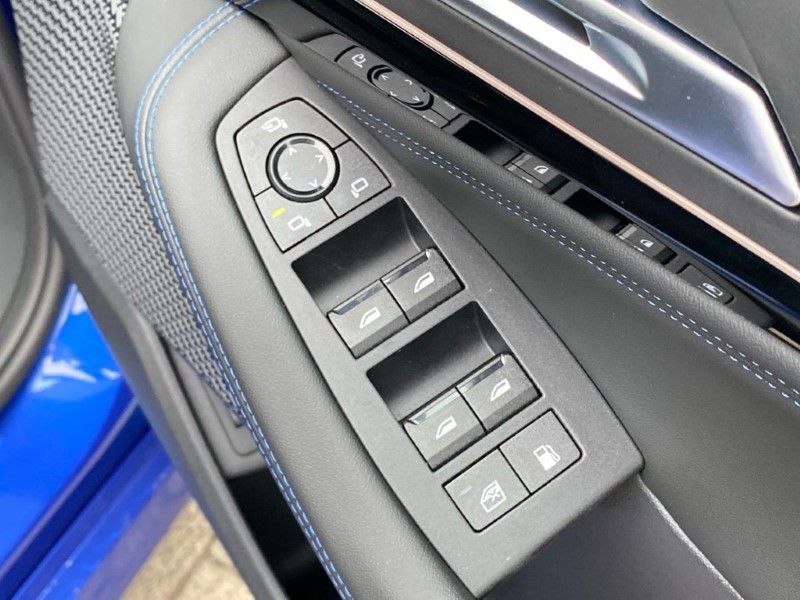 2025 (74) BMW 2 SERIES 225e xDrive Luxury 5dr DCT [Tech Plus Pack] 3696763