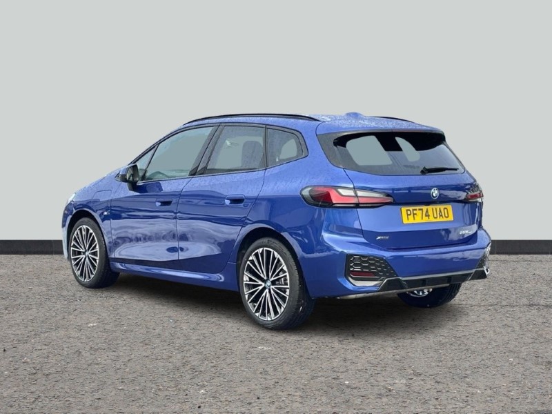 2025 (74) BMW 2 SERIES 225e xDrive Luxury 5dr DCT [Tech Plus Pack] 3801519