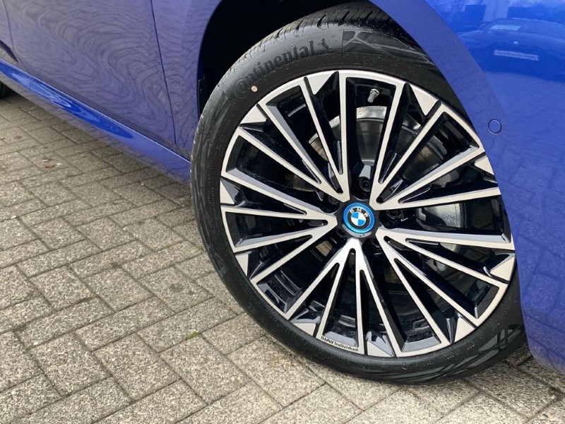 2025 (74) BMW 2 SERIES 225e xDrive Luxury 5dr DCT [Tech Plus Pack] 3696784