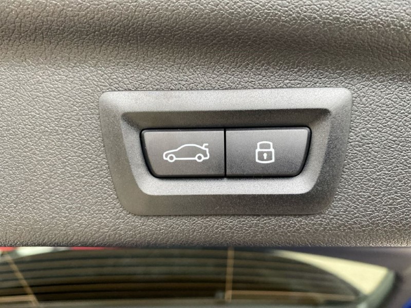 2025 (74) BMW 2 SERIES 225e xDrive Luxury 5dr DCT [Tech Plus Pack] 3696779