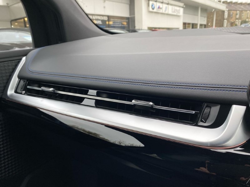 2025 (74) BMW 2 SERIES 225e xDrive Luxury 5dr DCT [Tech Plus Pack] 3696773