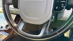 2019 (19) LAND ROVER RANGE ROVER EVOQUE 2.0 D180 First Edition 5dr Auto 4693511