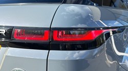 2019 (19) LAND ROVER RANGE ROVER EVOQUE 2.0 D180 First Edition 5dr Auto 4693531