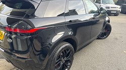 2022 (22) LAND ROVER RANGE ROVER EVOQUE 2.0 D200 R-Dynamic HSE 5dr Auto 4703850