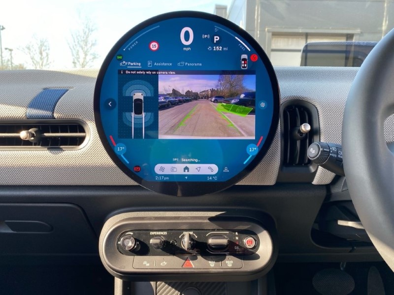 2025 (25) MINI COOPER 2.0 S Exclusive 3dr Auto 4017996