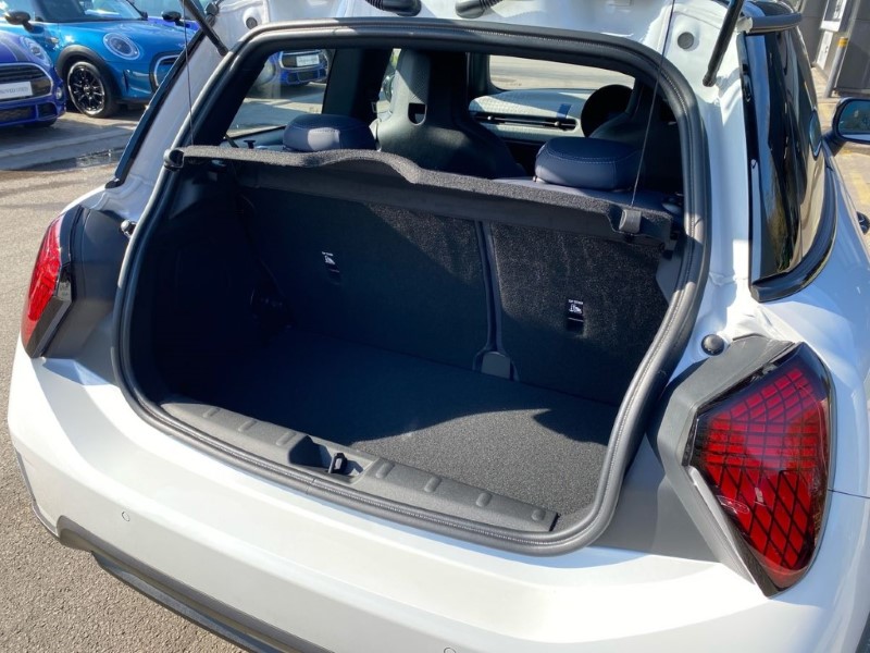 2025 (25) MINI COOPER 2.0 S Exclusive 3dr Auto 4018009