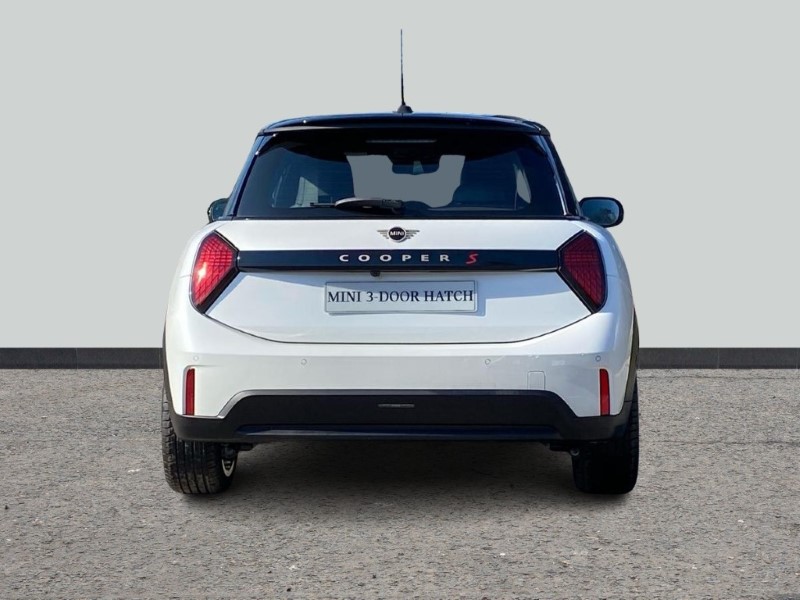 2025 (25) MINI COOPER 2.0 S Exclusive 3dr Auto 4017984