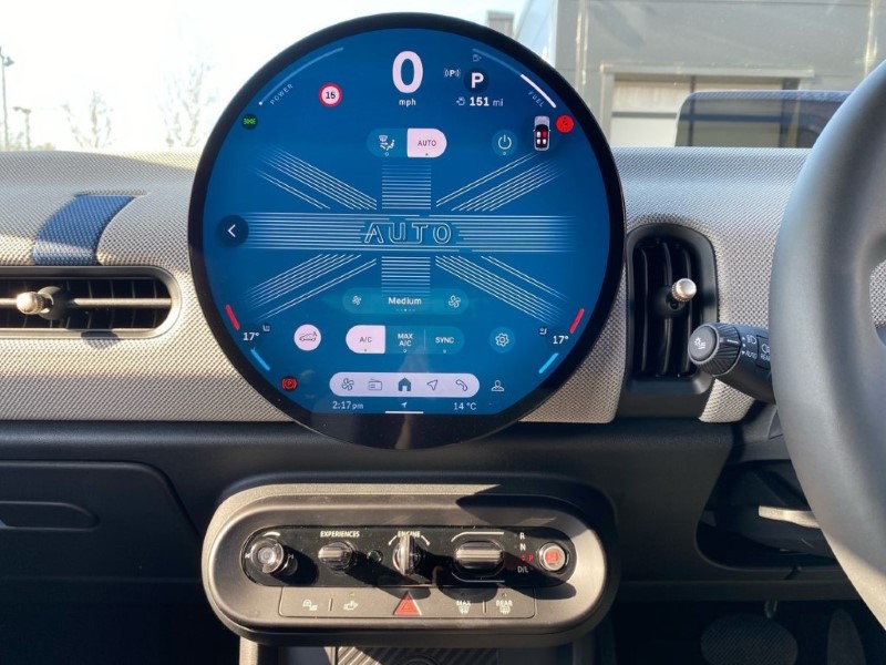 2025 (25) MINI COOPER 2.0 S Exclusive 3dr Auto 4017998