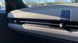 2025 (25) MINI COOPER 2.0 S Exclusive 3dr Auto 4018001