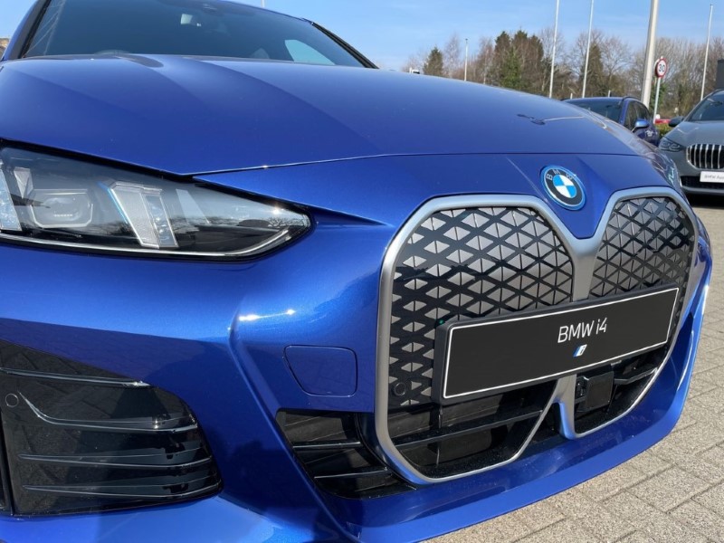 2025 (75) BMW I4 250kW eDrive40 M Sport 83.9kWh 5dr Auto [Pro Pack] 4115306