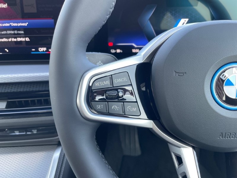 2025 (25) BMW I4 250kW eDrive40 M Sport 83.9kWh 5dr Auto [Pro Pack] 4115333