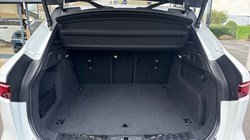 2024 (24) JAGUAR F-PACE 2.0 D200 R-Dynamic SE Black 5dr Auto AWD 4688990