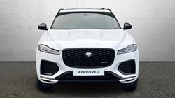 2024 (24) JAGUAR F-PACE 2.0 D200 R-Dynamic SE Black 5dr Auto AWD 4688987