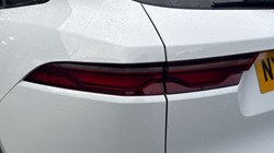 2024 (24) JAGUAR F-PACE 2.0 D200 R-Dynamic SE Black 5dr Auto AWD 4688999