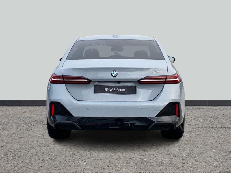  BMW 5 SERIES 520i M Sport 4dr Auto 4787333
