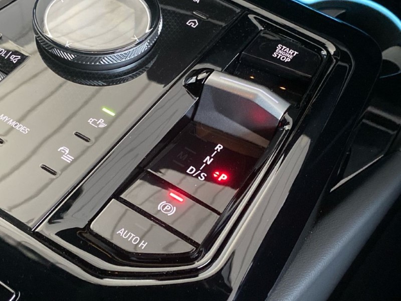  BMW 5 SERIES 520i M Sport 4dr Auto 4787352