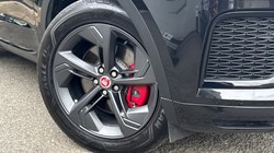 2022 (71) JAGUAR E-PACE 2.0 D200 R-Dynamic Black 5dr Auto 4705722