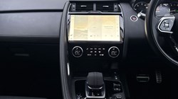 2022 (71) JAGUAR E-PACE 2.0 D200 R-Dynamic Black 5dr Auto 4705695