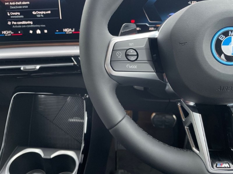  BMW iX2 150kW eDrive20 M Sport 65kWh 5dr Auto 4938159