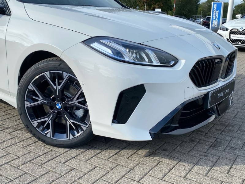 2025 (75) BMW 1 SERIES 120 M Sport 5dr Step Auto 4499792