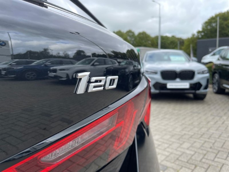  BMW 1 SERIES 120 M Sport 5dr Step Auto 4542999