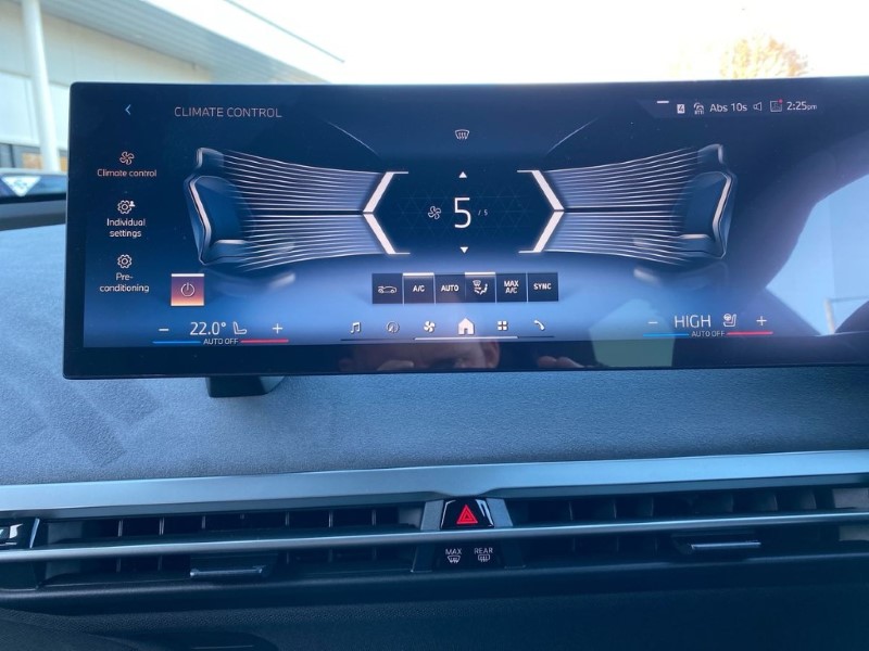  BMW iX 300kW xDrive45 M Sport 101kWh 5dr Auto 4935113