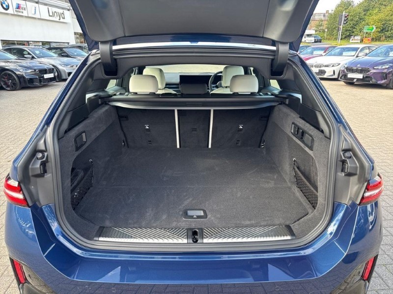  BMW I5 250kW eDrive40 M Sport Touring 84kWh 5dr Auto 5745668