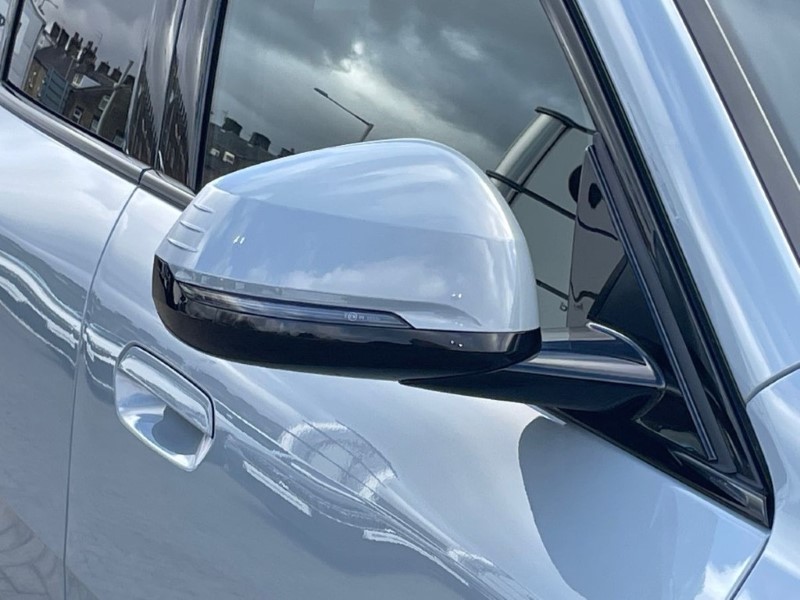  BMW iX2 230kW xDrive30 Shadow Edition 65kWh 5dr Auto 5167950