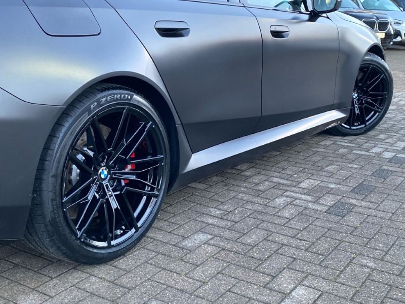  BMW M5 4dr DCT 4946760