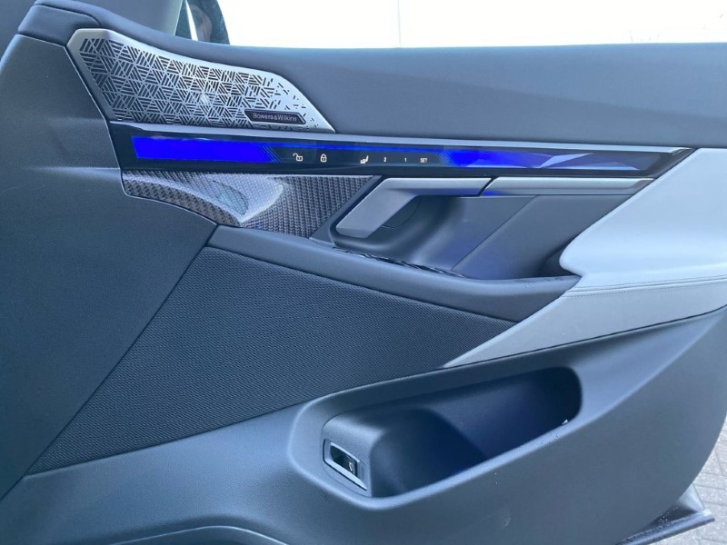  BMW M5 4dr DCT 4946730