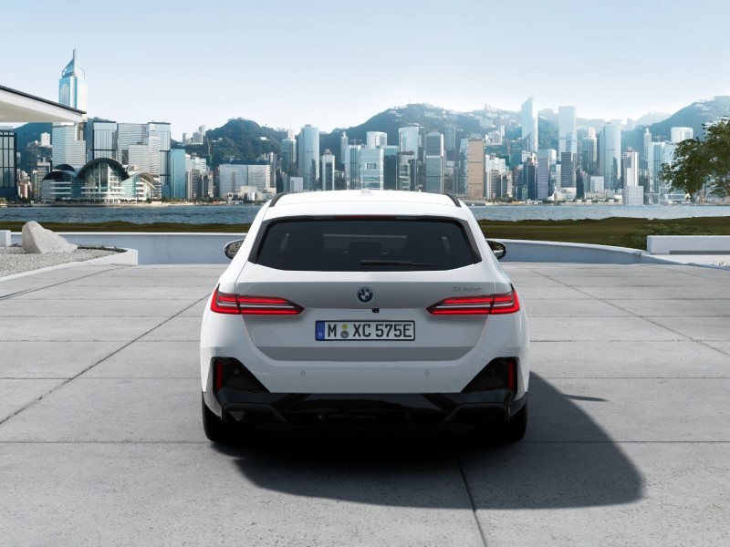  BMW 5 SERIES 530e M Sport Touring 5dr Auto [Tech Plus] 5161141