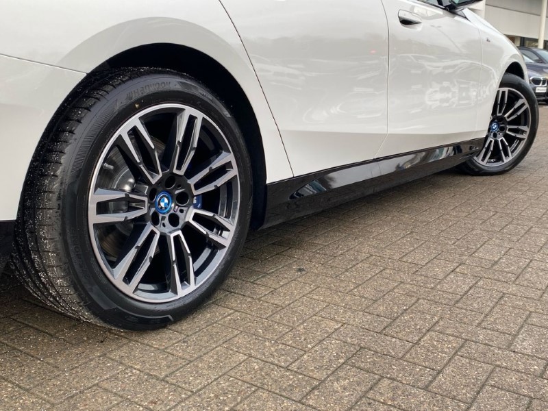  BMW 5 SERIES 530e M Sport 5dr Auto [Tech Plus] 5484966