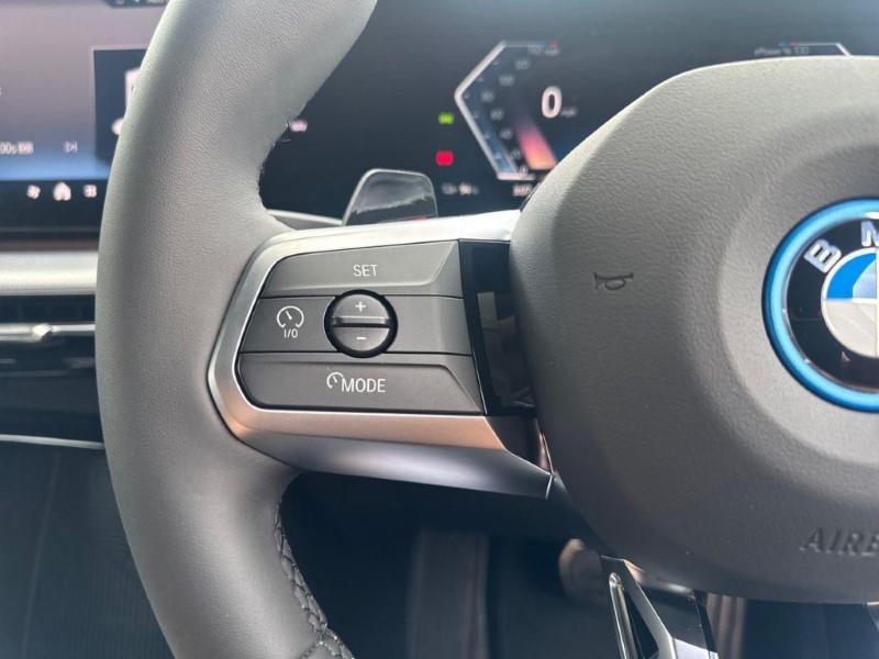  BMW iX2 150kW eDrive20 M Sport 65kWh 5dr Auto 5569887