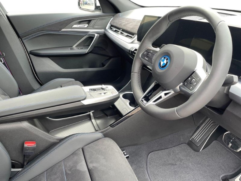  BMW iX2 150kW eDrive20 Shadow Edition 65kWh 5dr Auto 5510594
