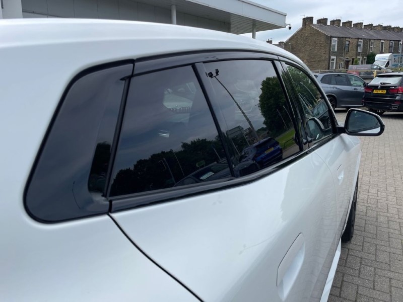  BMW iX2 150kW eDrive20 Shadow Edition 65kWh 5dr Auto 5510635