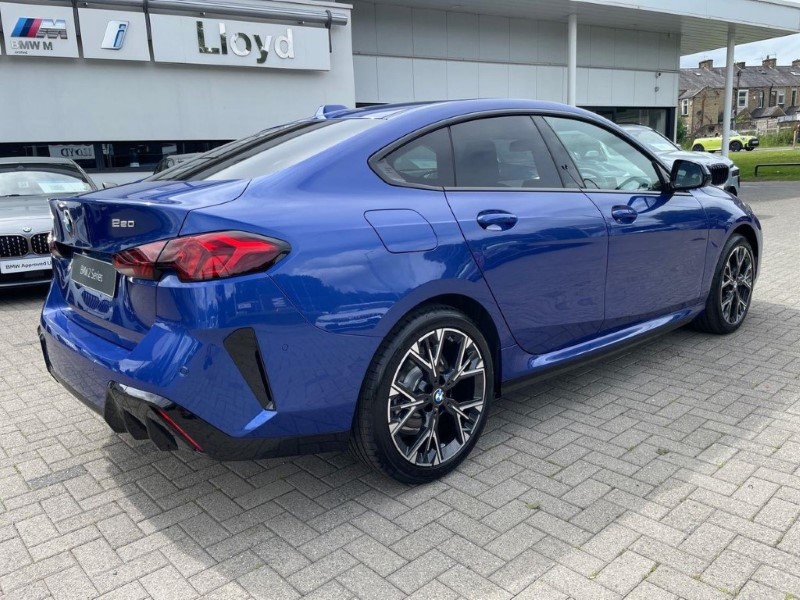  BMW 2 SERIES 220 M Sport 4dr Step Auto 5673831