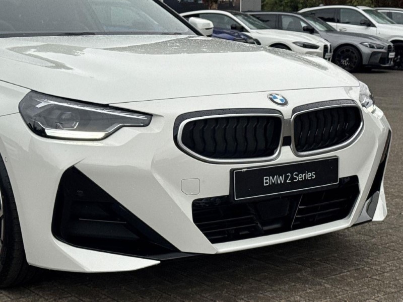  BMW 2 SERIES 220i M Sport 2dr Step Auto 5768503