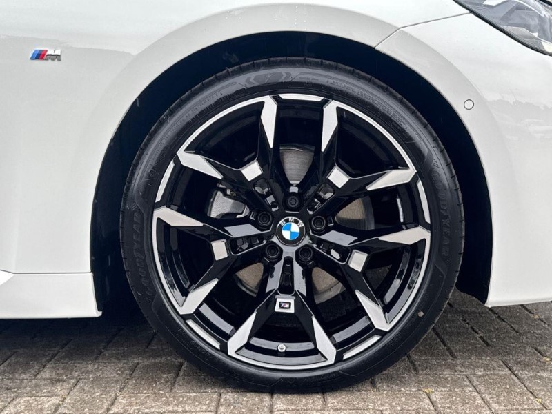  BMW 2 SERIES 220i M Sport 2dr Step Auto 5768477