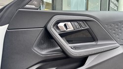 BMW 2 SERIES 220i M Sport 2dr Step Auto 5768484