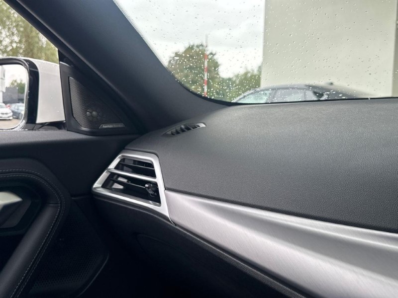  BMW 2 SERIES 220i M Sport 2dr Step Auto 5768495