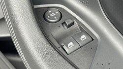 BMW 2 SERIES 220i M Sport 2dr Step Auto 5768485