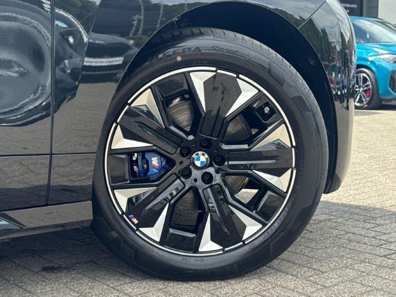  BMW iX 300kW xDrive45 M Sport 101kWh 5dr Auto 5681182