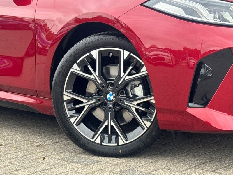  BMW 1 SERIES 120 M Sport 5dr Step Auto 5563871