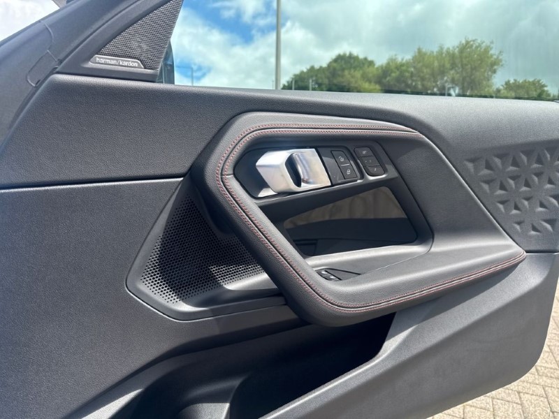  BMW 2 SERIES M240i xDrive 2dr Step Auto 5517332