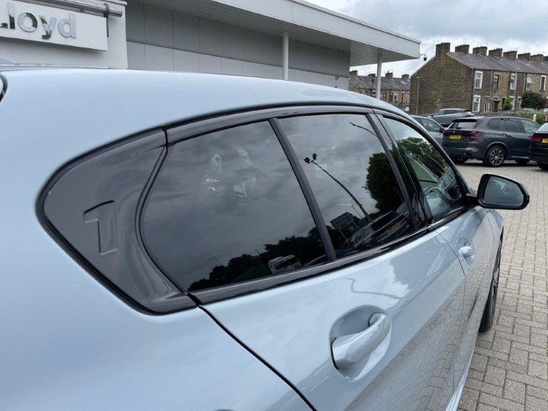  BMW 1 SERIES 120 M Sport 5dr Step Auto 5586411