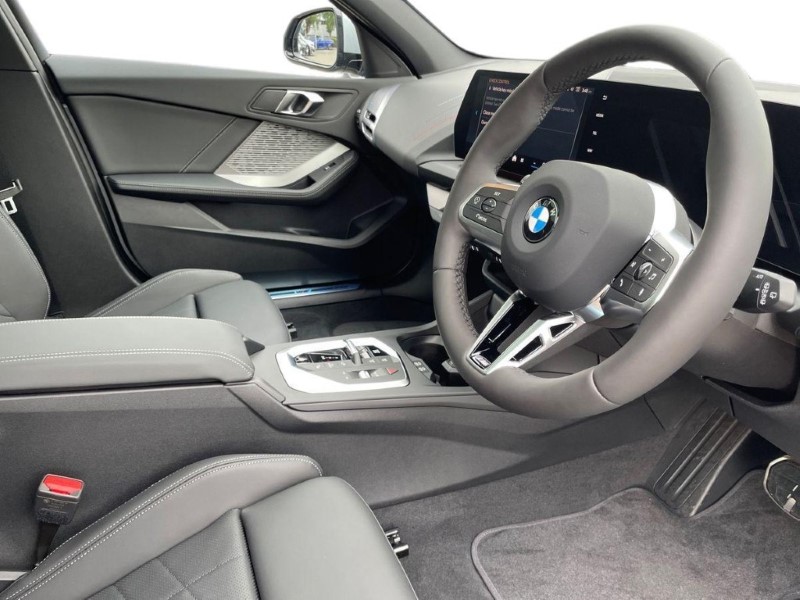  BMW 1 SERIES 123 xDrive M Sport 5dr Step Auto 5653660