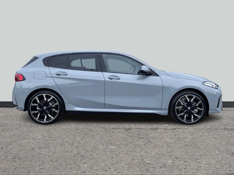  BMW 1 SERIES 123 xDrive M Sport 5dr Step Auto 5653657