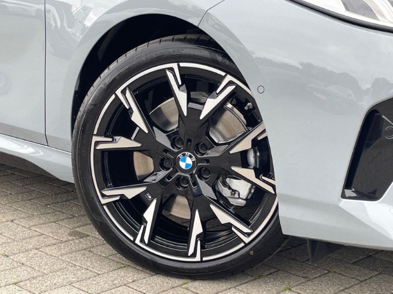  BMW 1 SERIES 123 xDrive M Sport 5dr Step Auto 5653694